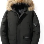 Black Canada Goose Chilliwack down jacket.